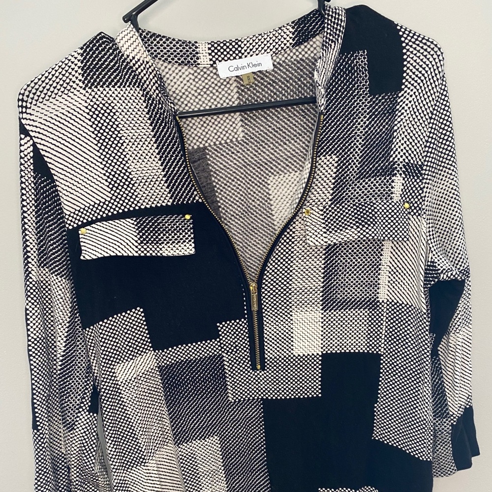 Calvin Klein black and white half-zip shirt